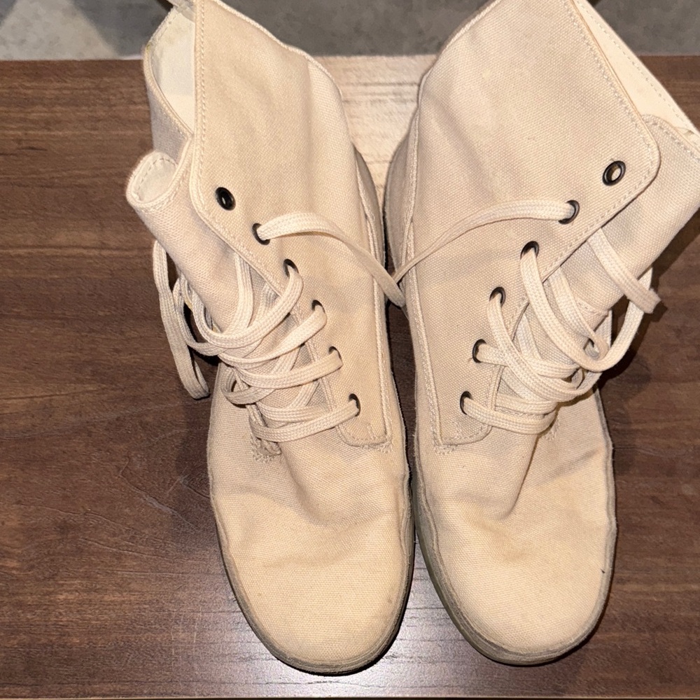 Men’s Sorel High-Top Canvas Boot 10.5